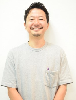 川嶋 利彦