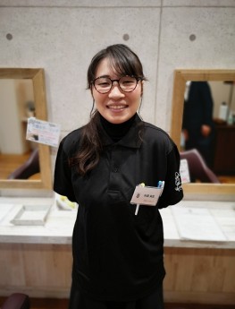 秋葉　美里