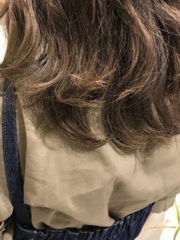 グレージュカラー