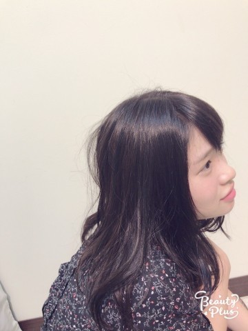 ダークグレージュ