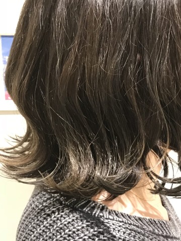 切りっぱなしボブ