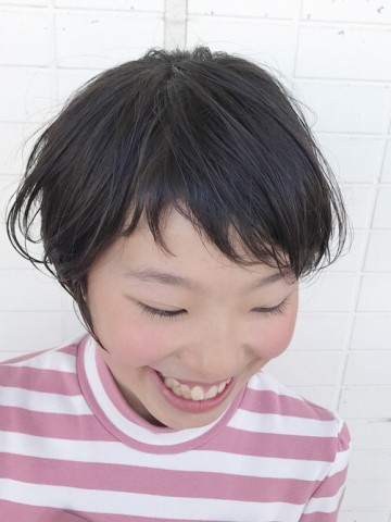 アシメエアリーショート