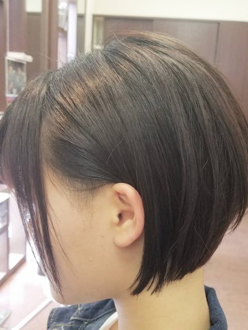 ツーブロ女子