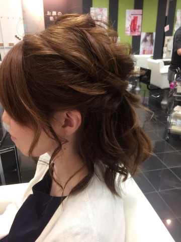 ゆるふわ系のハーフアレンジ