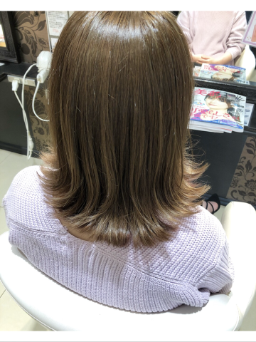 切りっぱなしボブ