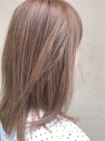pail pink beige