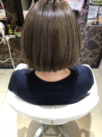 内巻きボブ