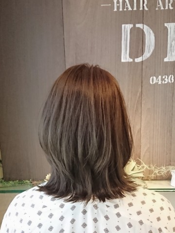 ミディアムヘア