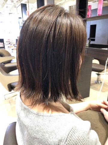 切りっぱなしボブ