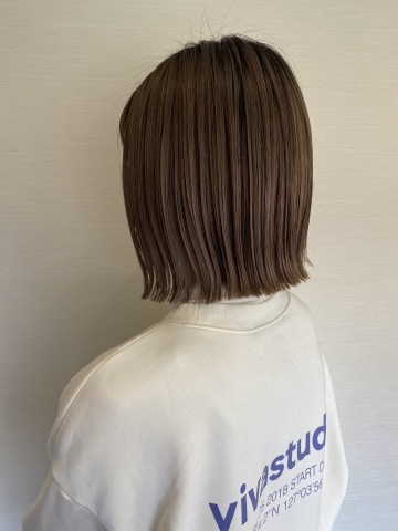 切りっぱなしボブ