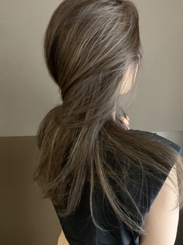 グレージュフルメッシュ