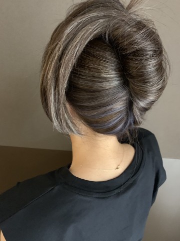 グレージュフルメッシュ